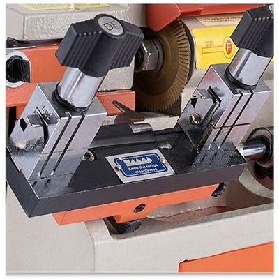 DF-100E1 Ferramentas de serralheiro Máquina de corte de chaves Set completo de cortadores para cópia e duplicação