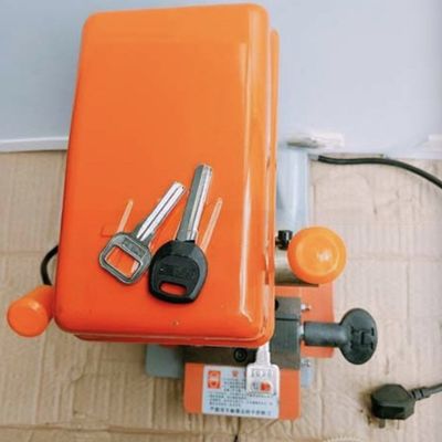 110V/220V Defu 368A máquina de corte de chaves rápida e precisa para duplicação de chaves de carro